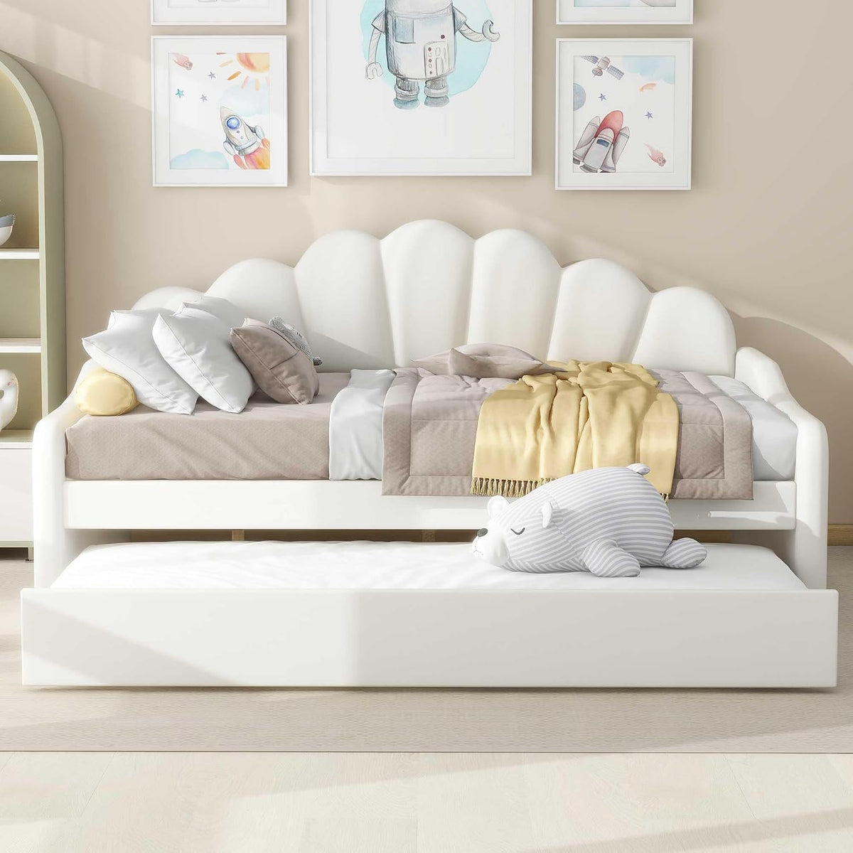Beige Velvet Full Daybed with Trundle
